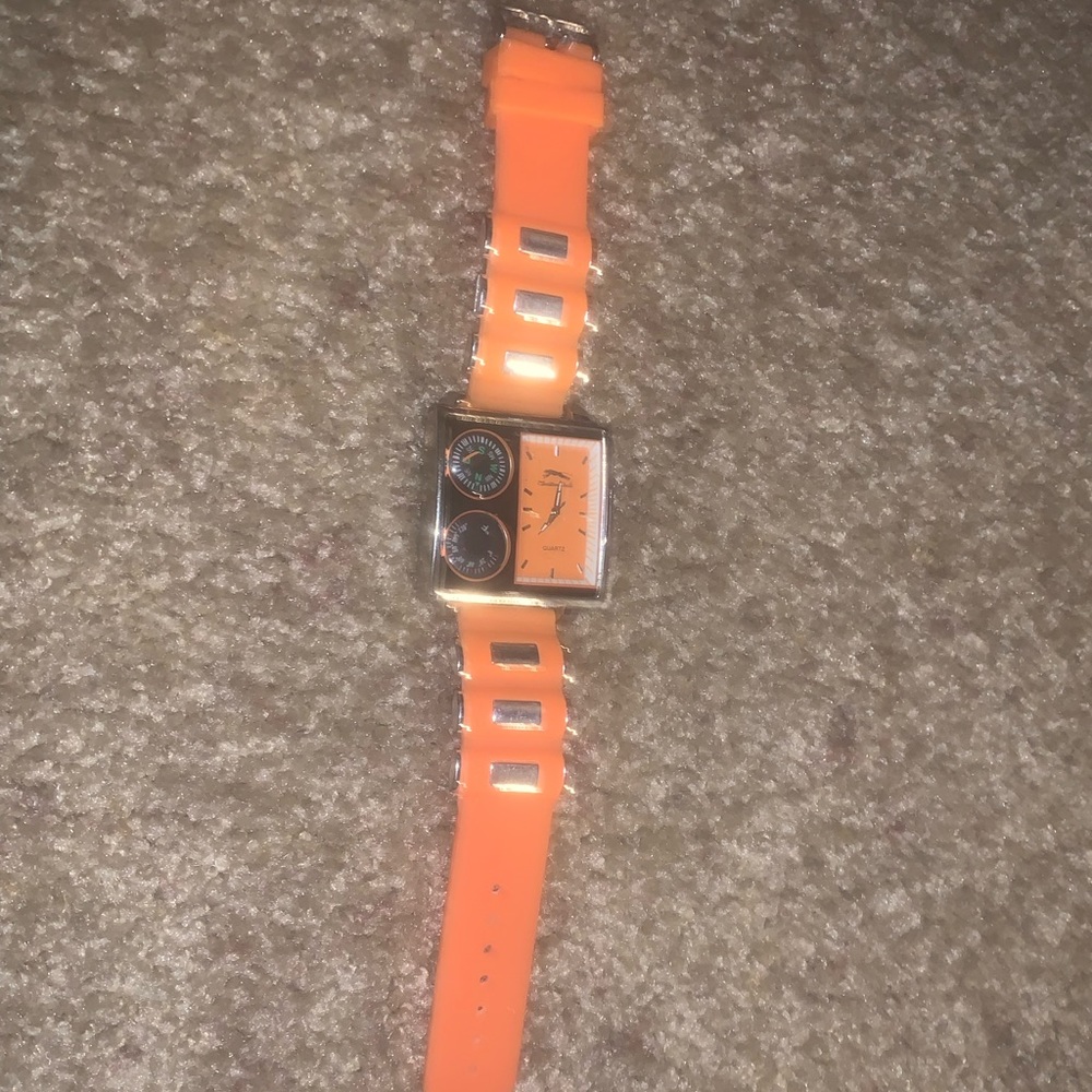 Womens adjustable watch